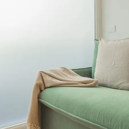 Apartman A Step From The By Rent Como