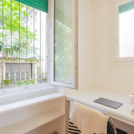 Apartment A Step From The
